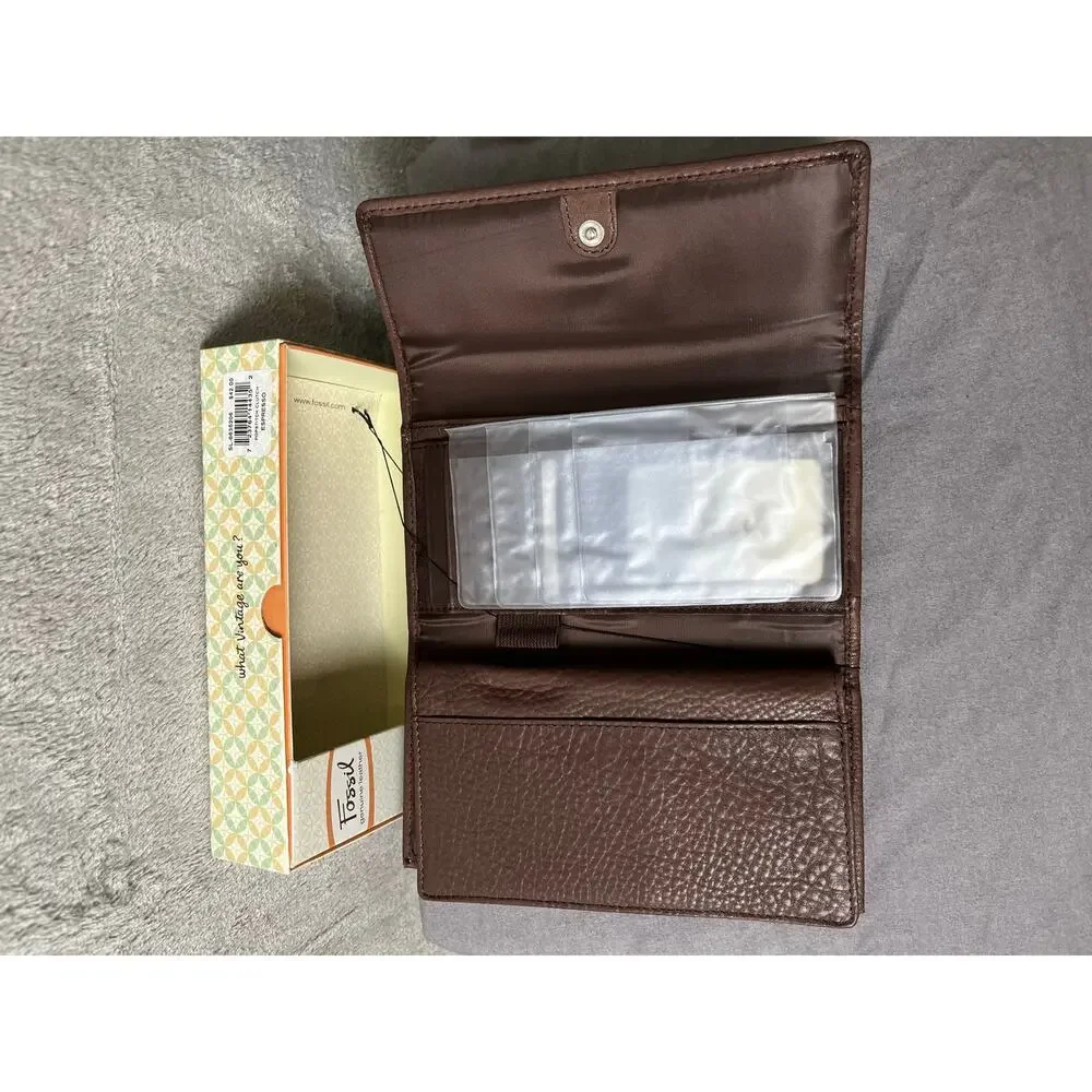 Fossil vintage brown
